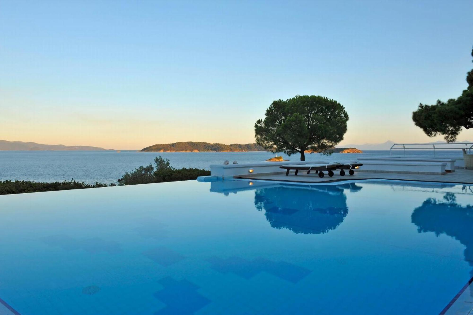 Super Luxury Skiathos Villa Seven Stunning Bedroom Suites Villa Daphne Achliades Achladies  Luaran gambar
